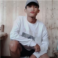 hi im ralph form philippines,  i like funny guy,  willing to commit,  and also family oriented. i hope i will find it here....